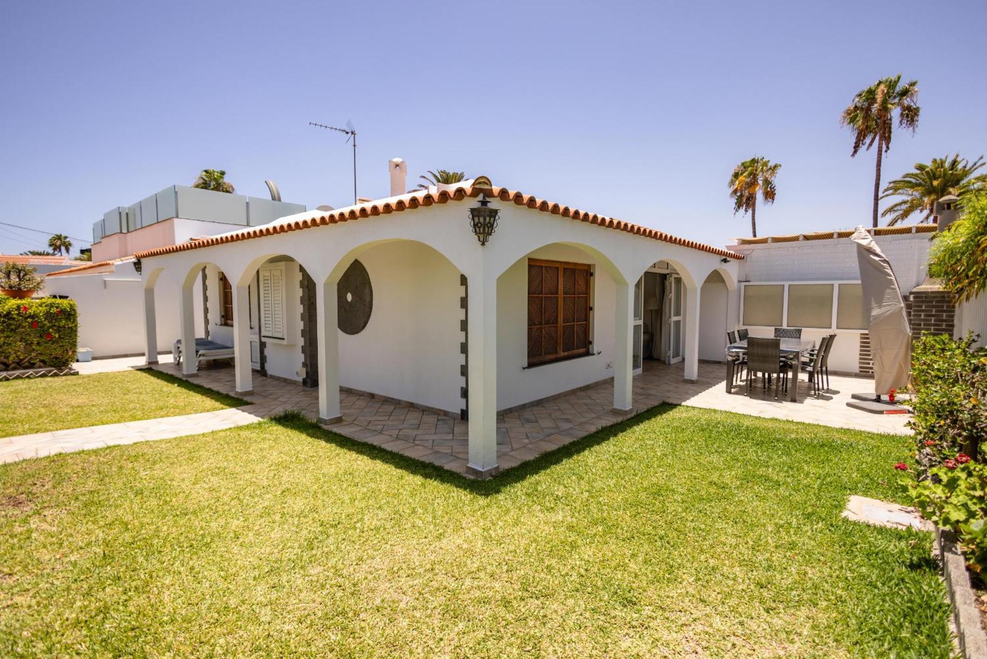 Oasis Holycan - By Gestion Vacacional Canarias San Bartolomé Esterno foto
